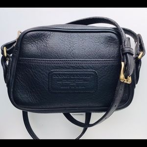 Dooney and Bourke Glove Leather CAMERA BAG Norwalk CROSSBODY